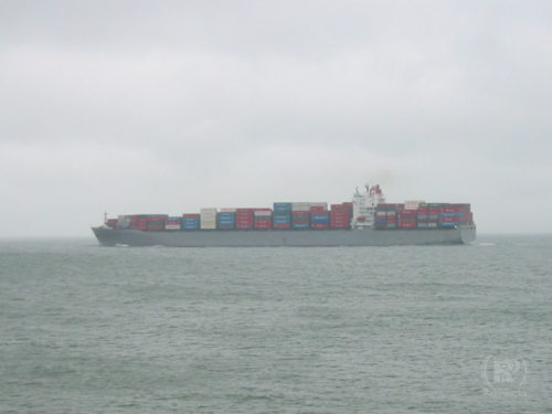 VA-Chesapeake-Br_900x675 Cargo ship on the water